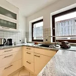 Berg & Thal Apartment